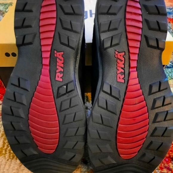 Ryka zip sneaker boot - Picture 5 of 6